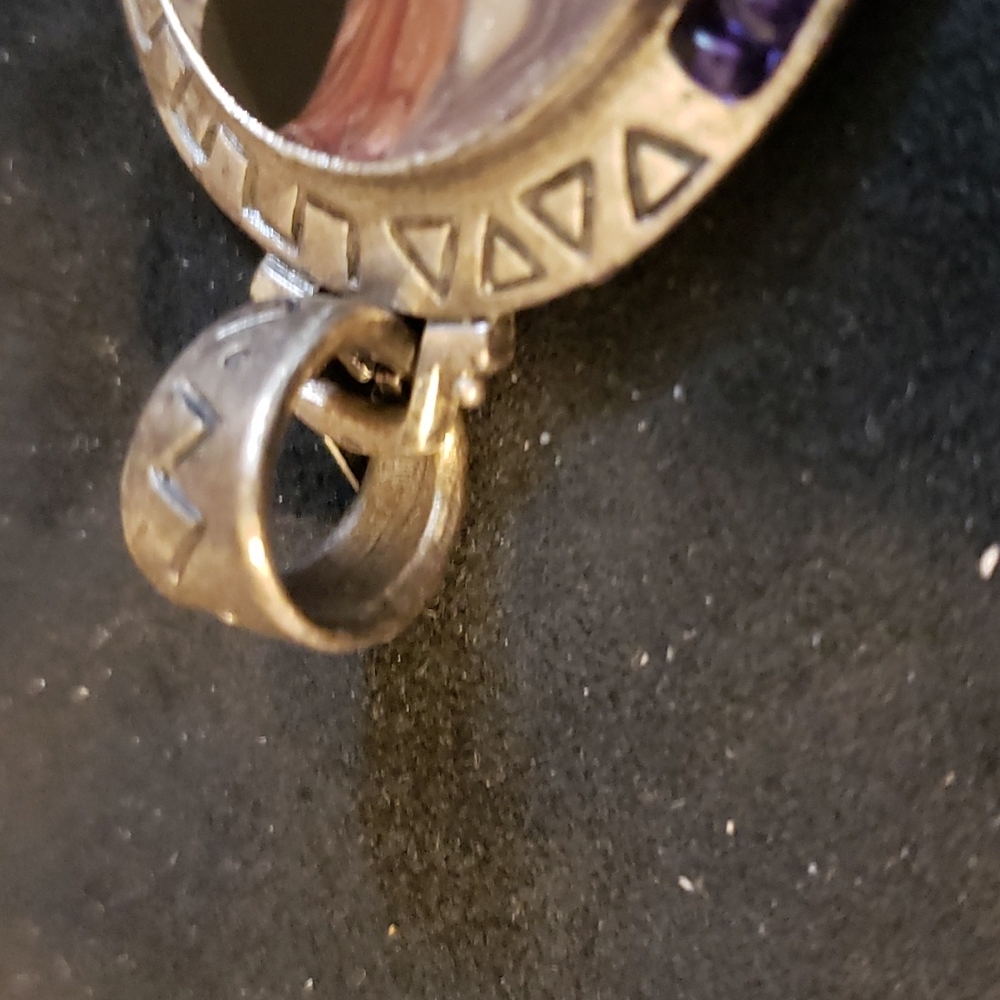 Multi colored pendant - Picture 3 of 4